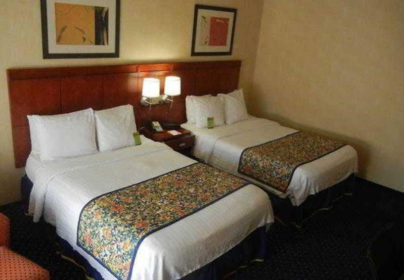 Hotel Courtyard By Marriott New Haven Orange Exterior foto